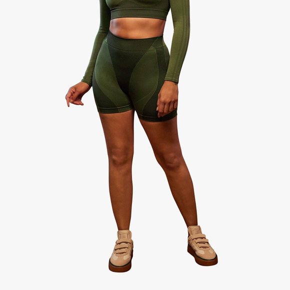 Adidas Originals Women's Ivy Park Halls of Ivy Wild Pine Short Tights HG2450 - Picture 1 of 7